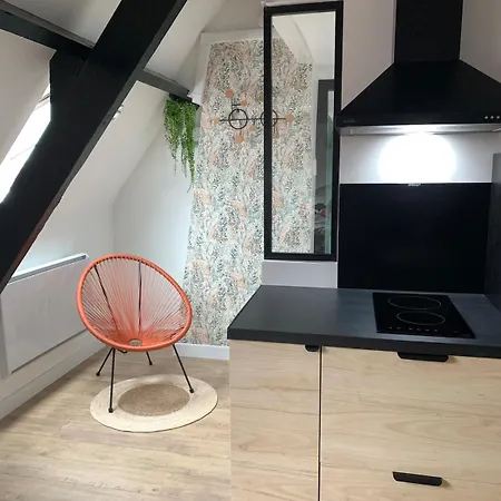 A 2 Pas De La * ル・ポルテル